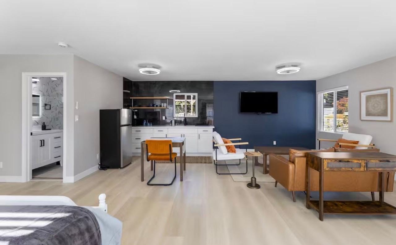 19770 Sprague Ct - Photo 5 of 16