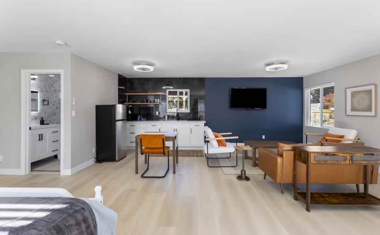 19770 Sprague Ct - Photo 6 of 16