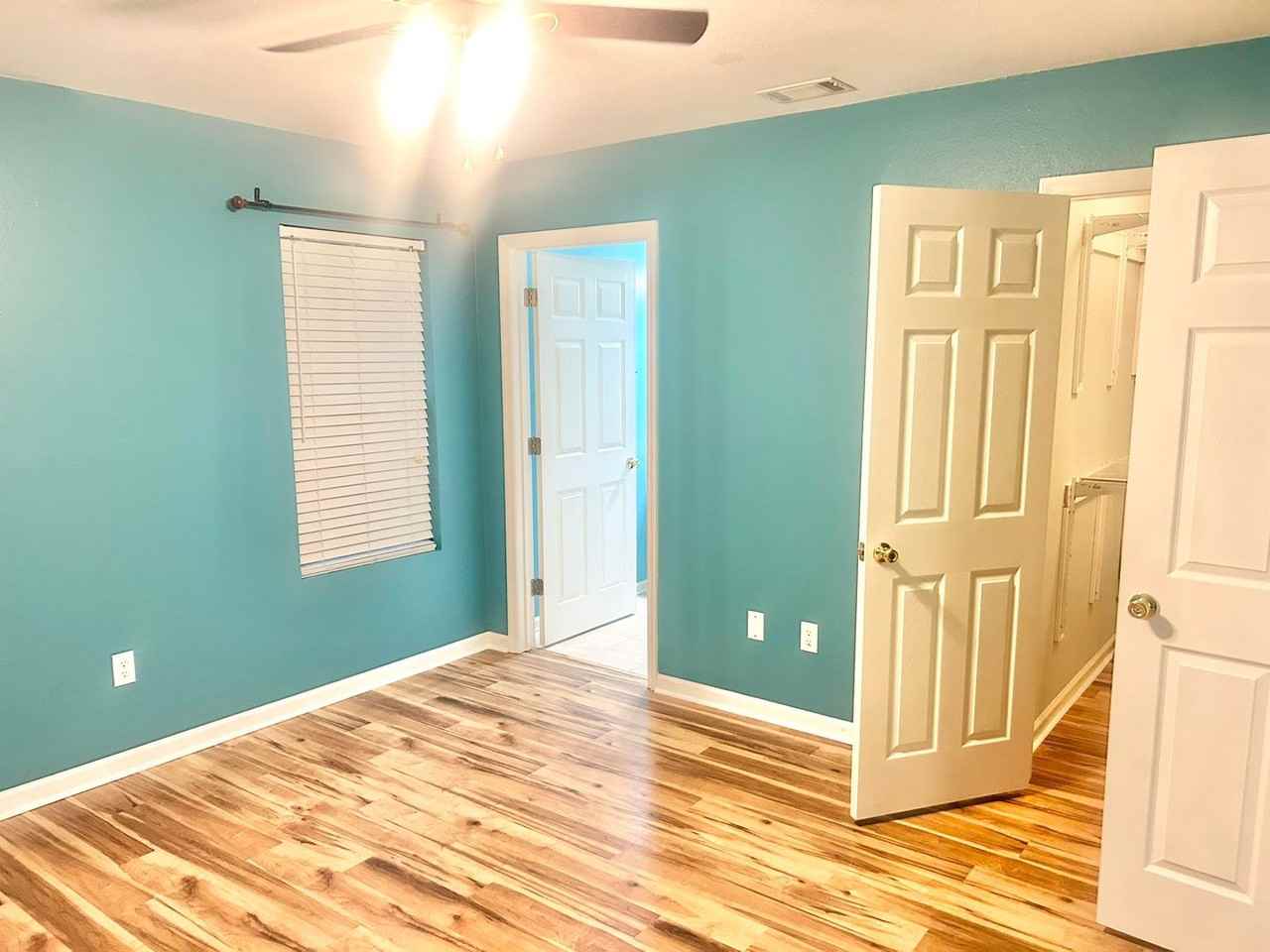 223 Caldwell Cir - Photo 4 of 22