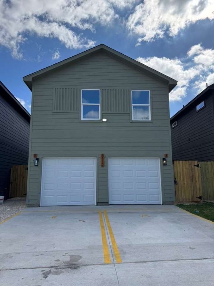 8112 De Priest St #A - Photo 2 of 35