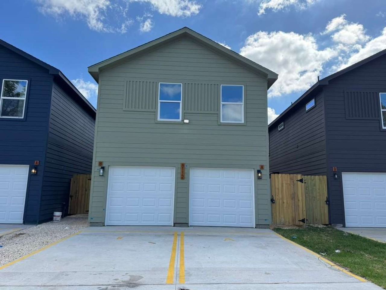 8112 De Priest St #A - Photo 3 of 35