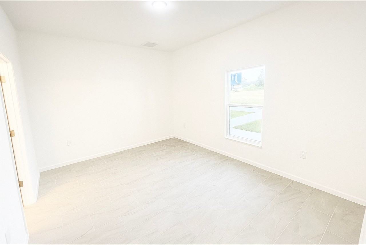 2615 Ne 20th Ct - Photo 7 of 17