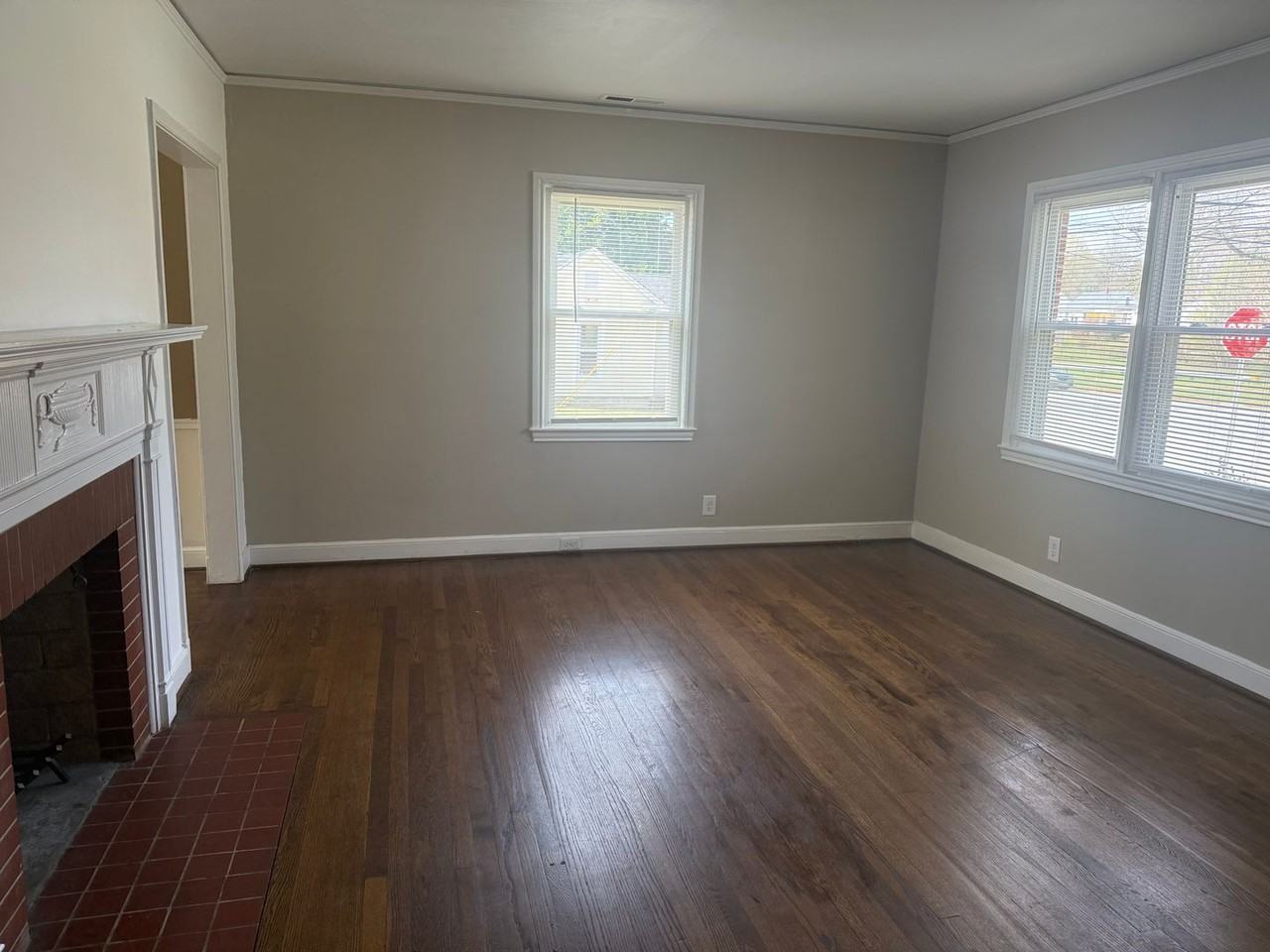 1011 W Wendover Ave - Photo 2 of 12