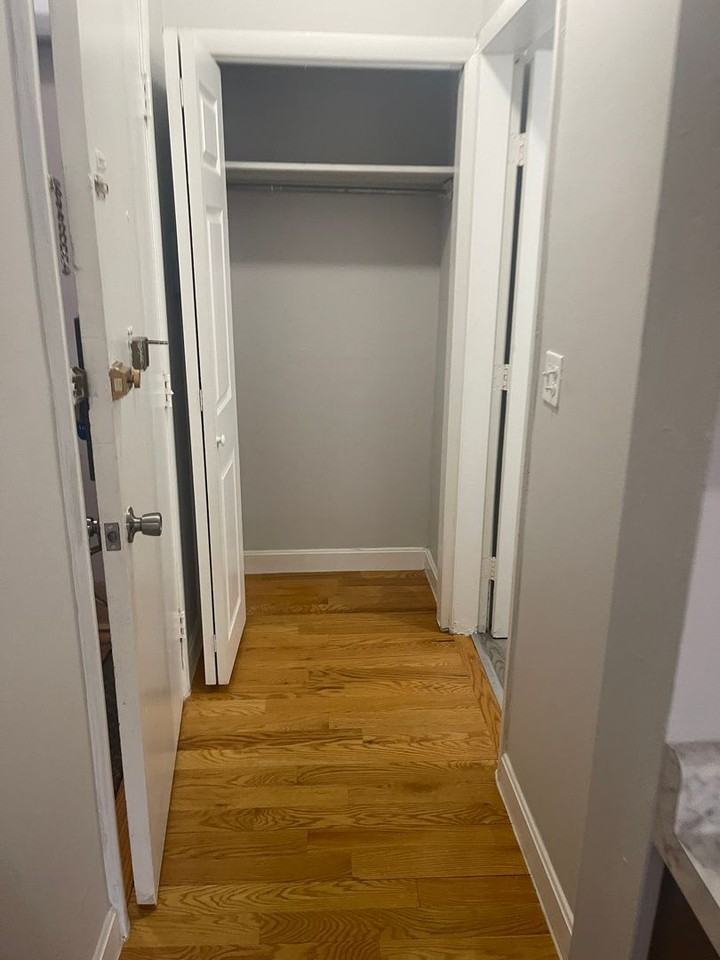 98 Gordon St - Photo 3 of 4