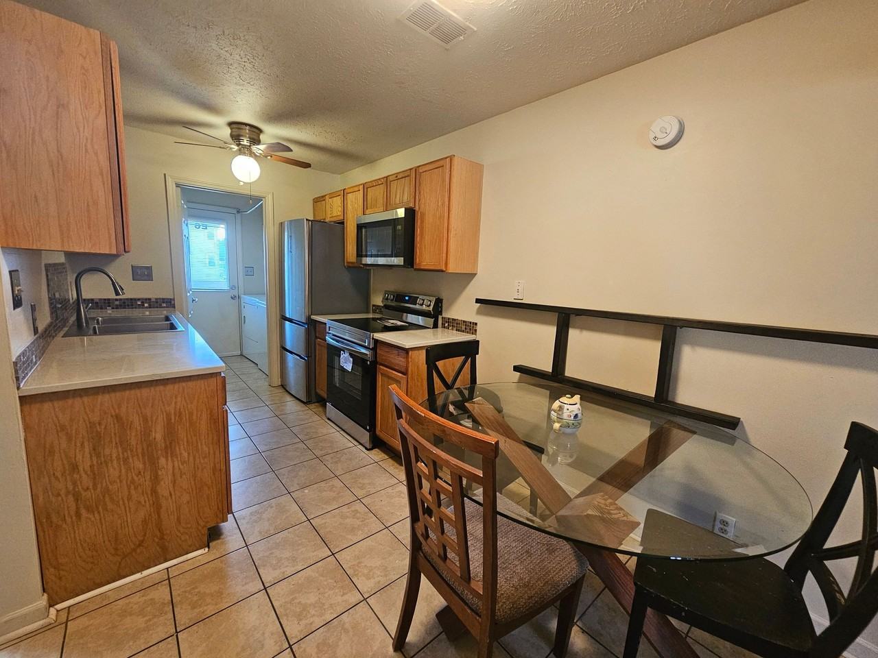 755 Burcale Rd #E6 - Photo 7 of 27