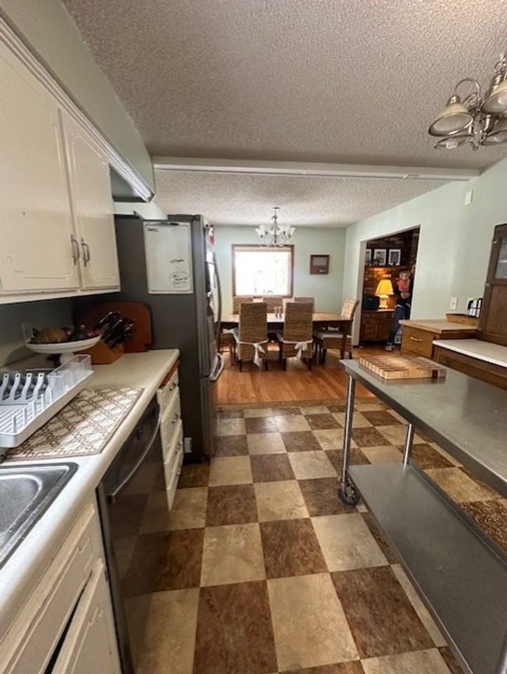 4993 Brentwood Rd - Photo 7 of 18