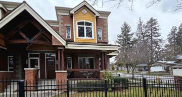 featured image of 301 S 11th St