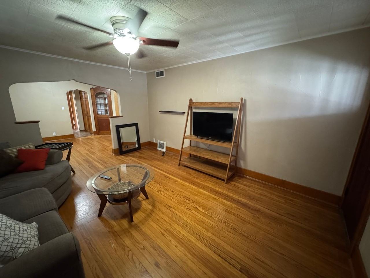 714 N 22nd St - Photo 3 of 14