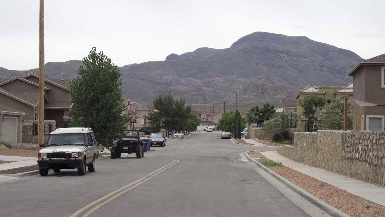 10925 Coyote Ranch Ln - Photo 3 of 14