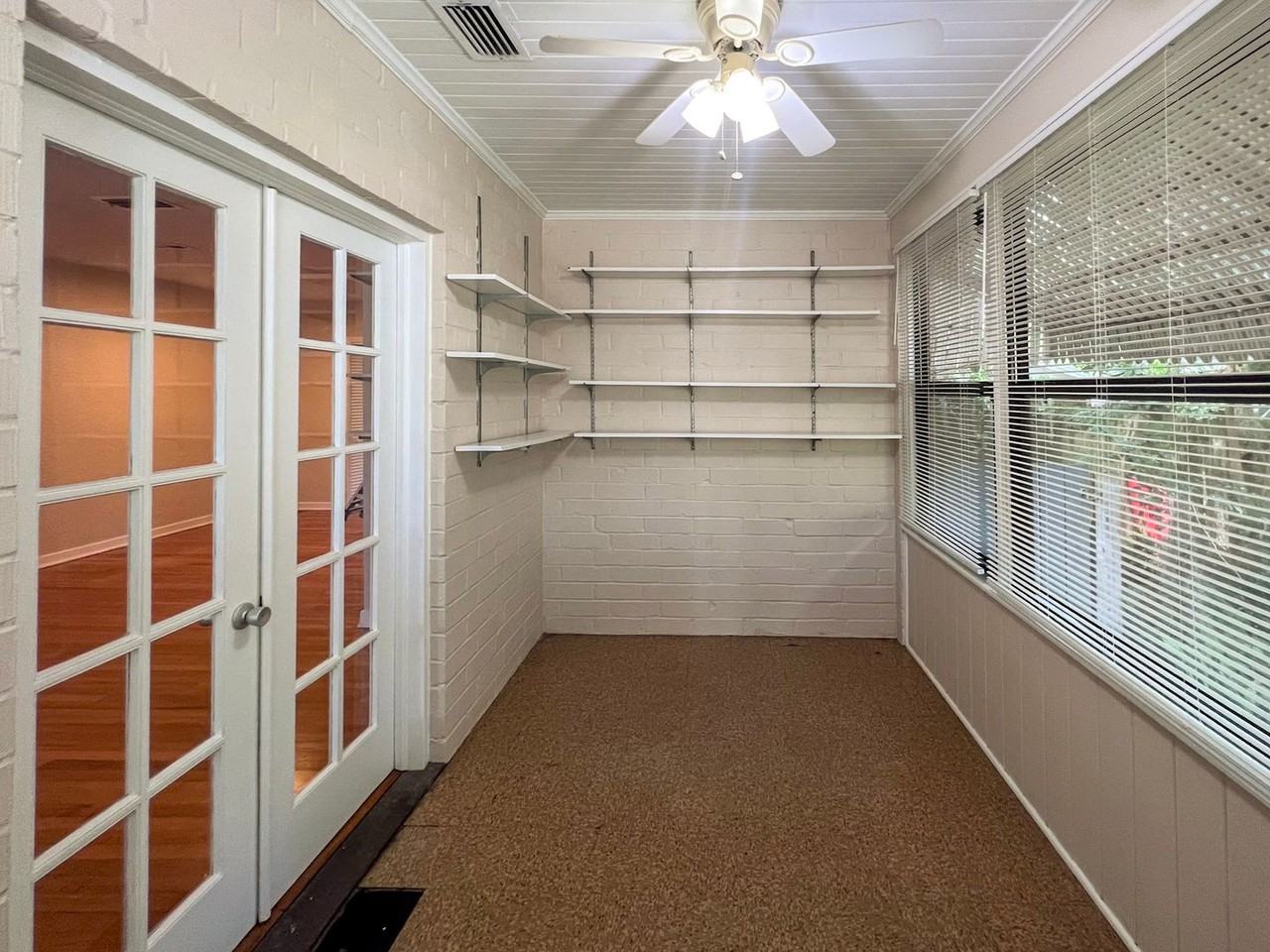 1113 Nw 4th Ave - Photo 2 of 33