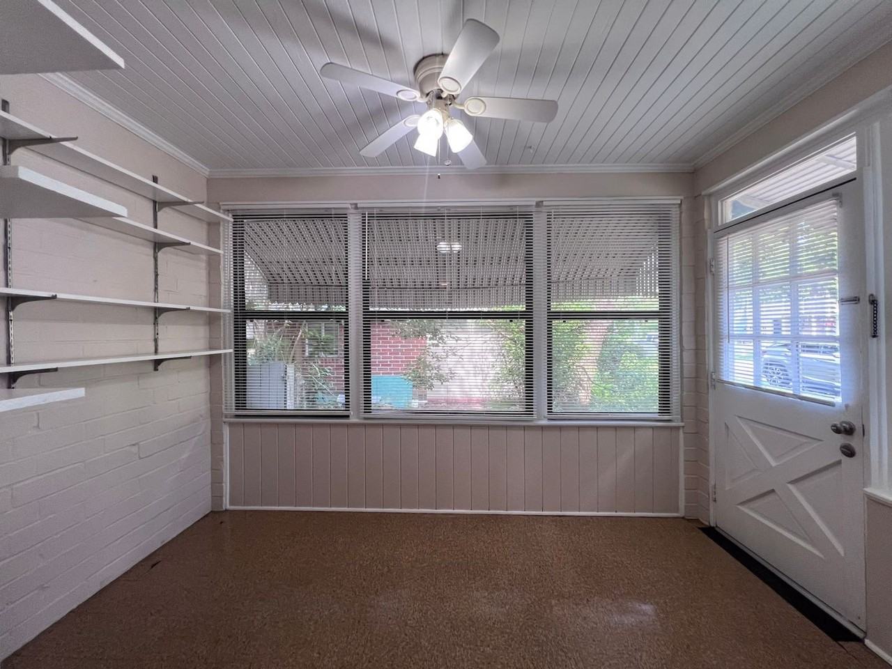 1113 Nw 4th Ave - Photo 4 of 33