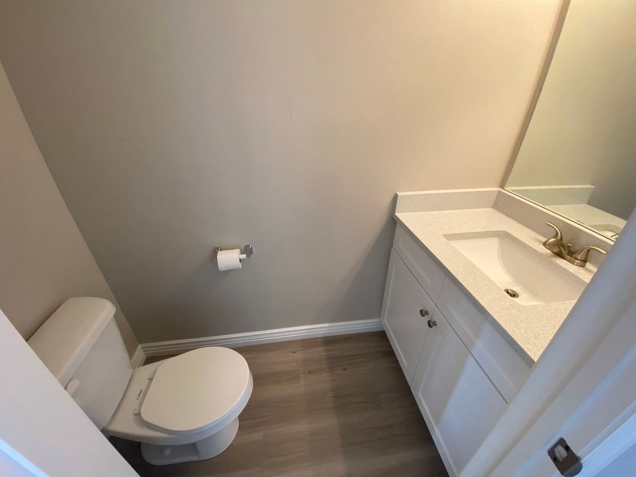 738 N 150 E - Photo 5 of 11