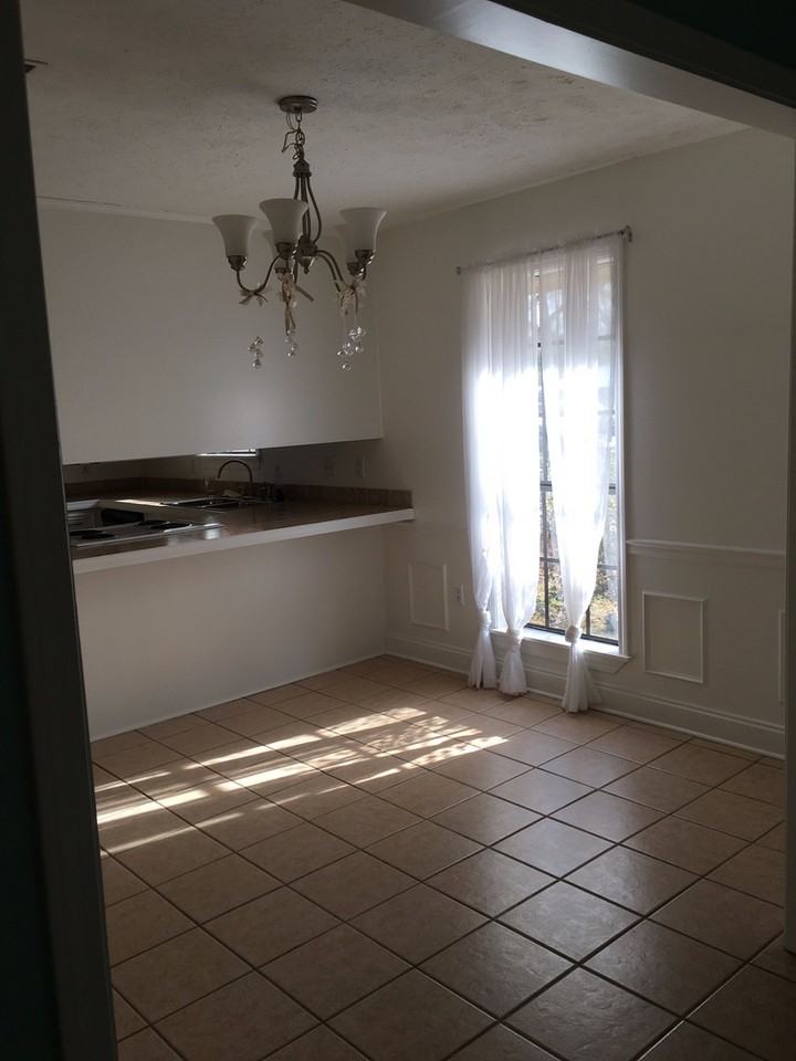 130 Twin Oaks Dr - Photo 5 of 16