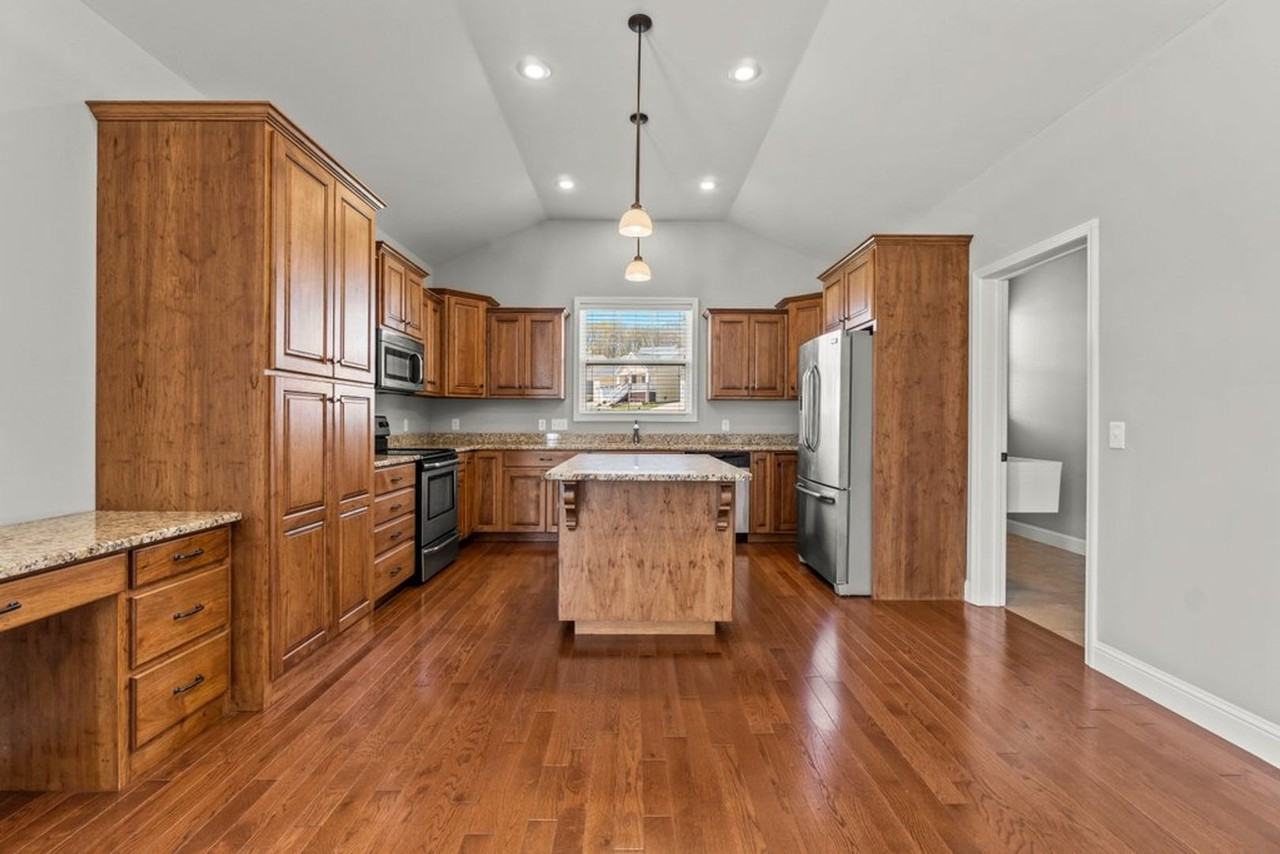 2972 Pine Hill Spur - Photo 7 of 26