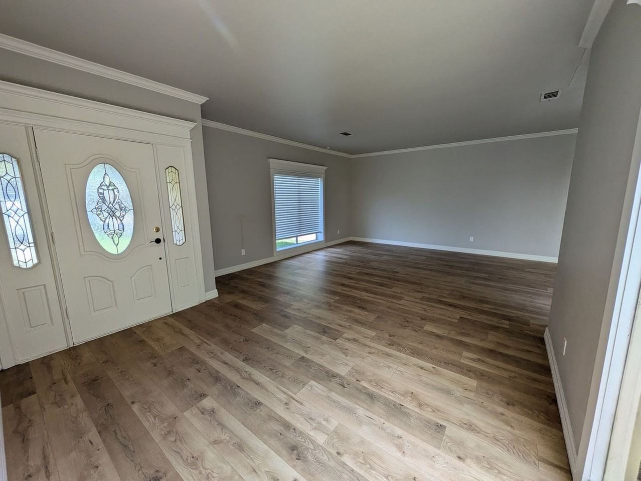 5845 Woodway Dr - Photo 3 of 19