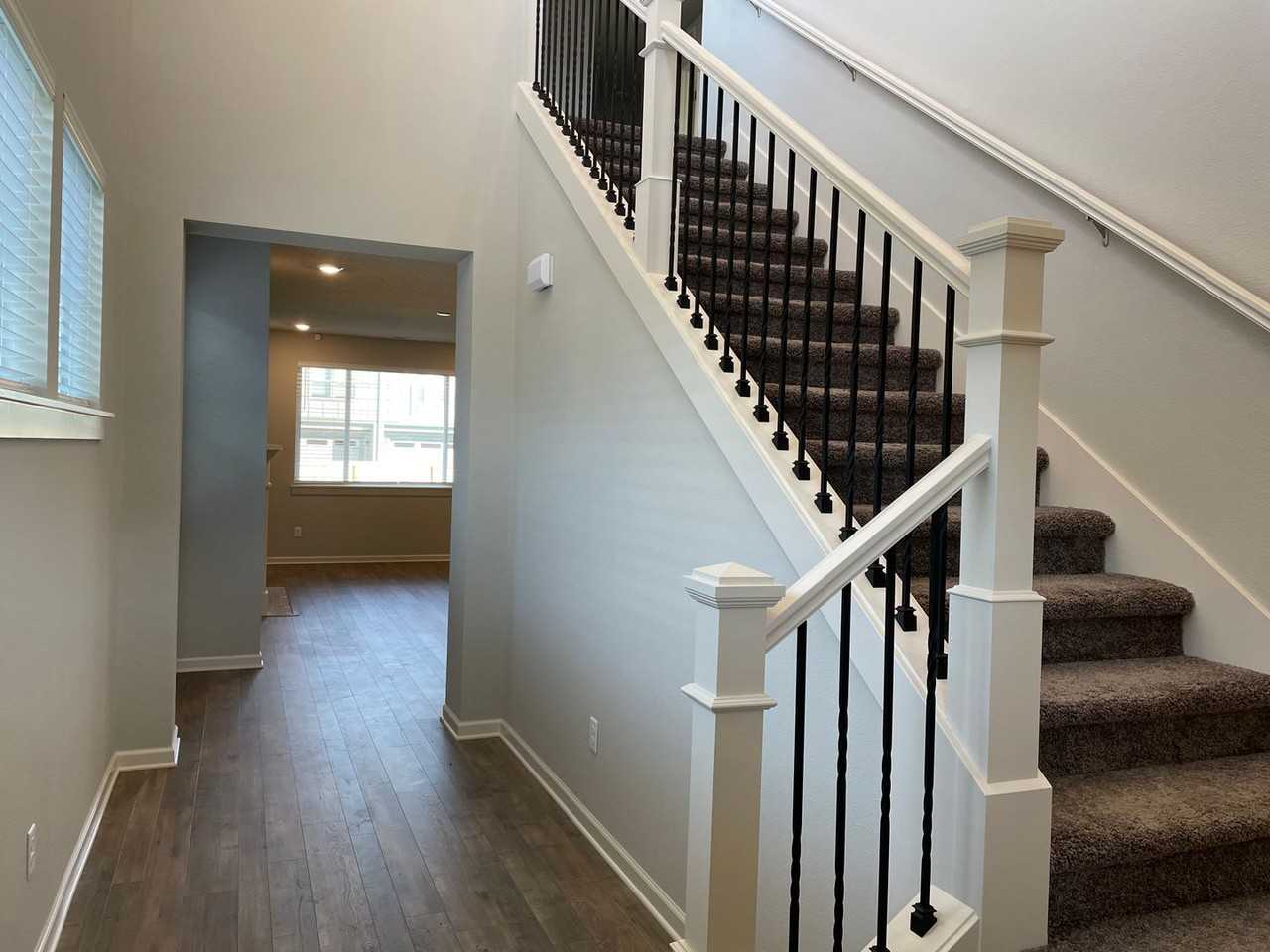 3718 S 42nd Pl - Photo 5 of 50