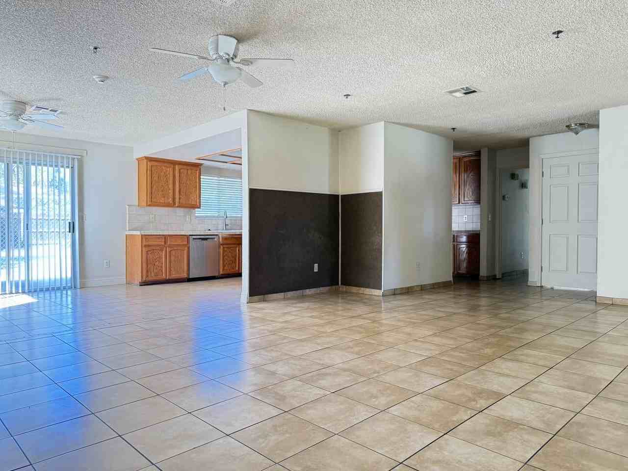 3567 San Jose Ave - Photo 5 of 28