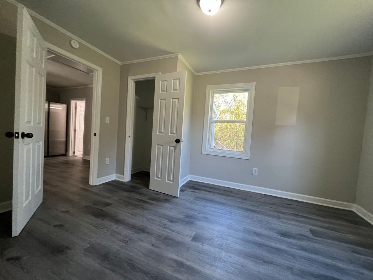 1113 Baker Blvd - Photo 6 of 8