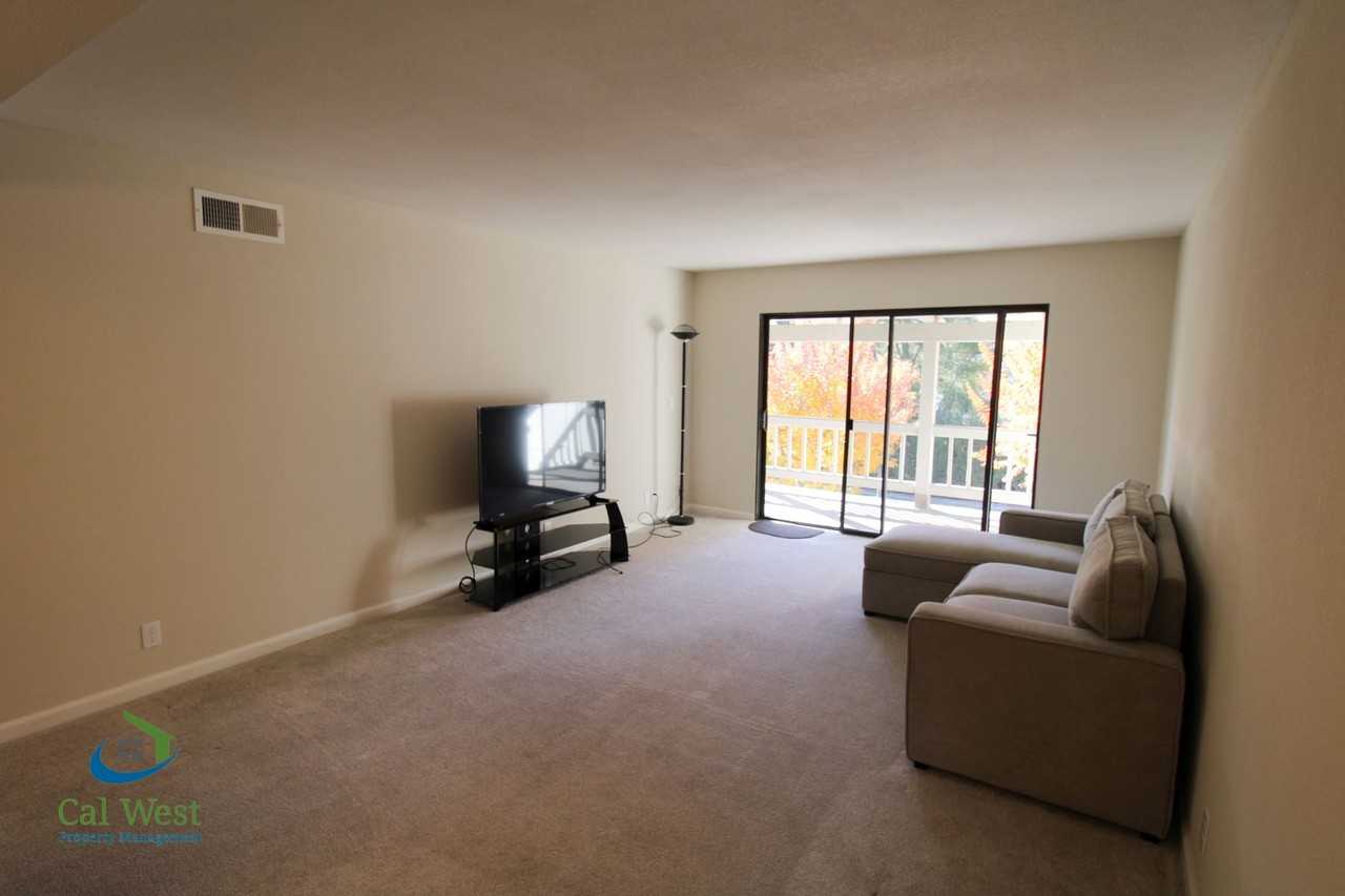 5413 Cribari Ct - Photo 7 of 26