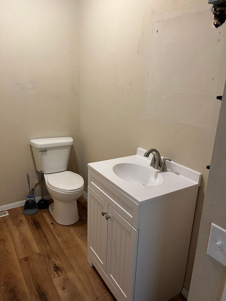 207 N Prairie St #C - Photo 5 of 7