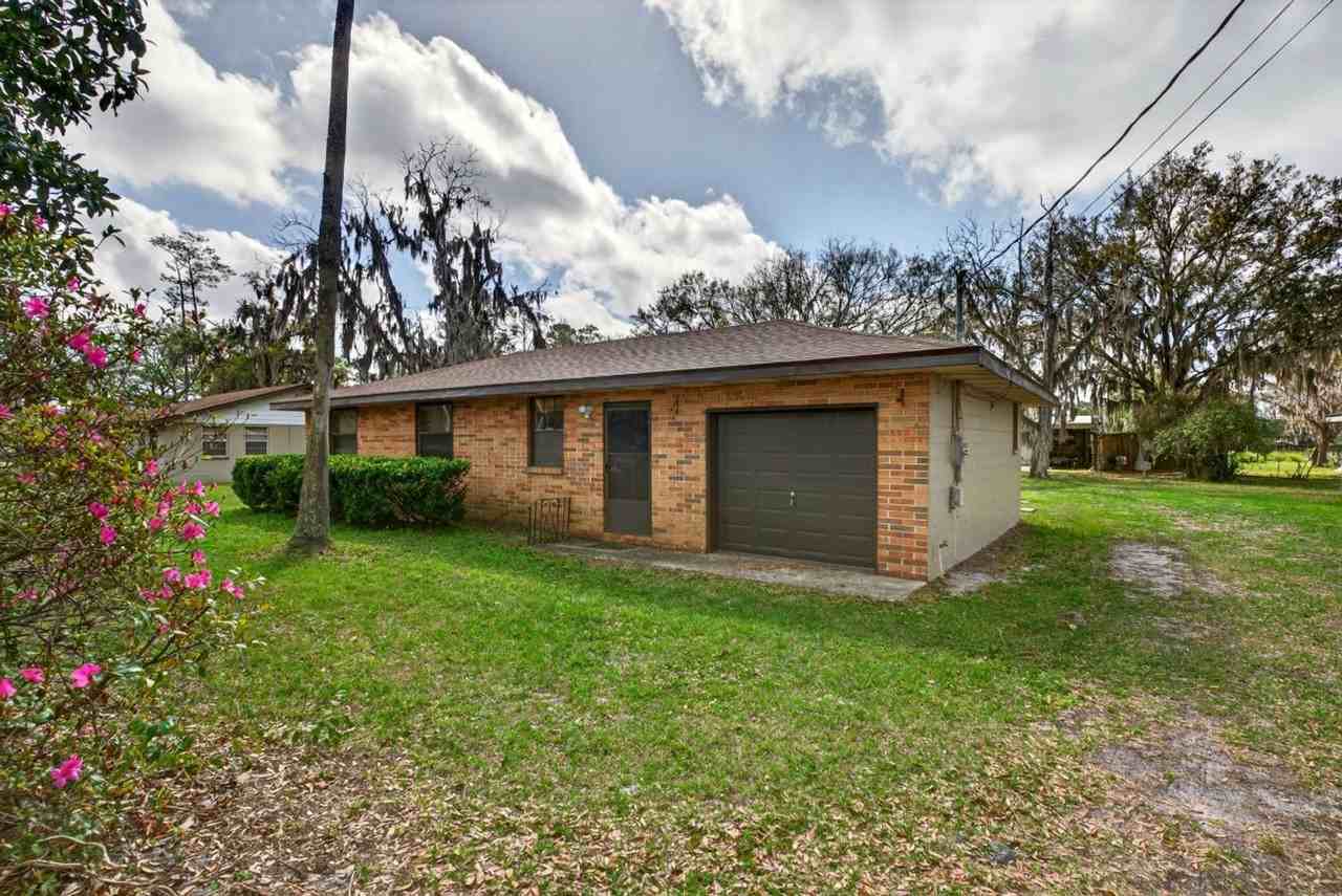 8900 Crystal Springs Rd - Photo 3 of 28