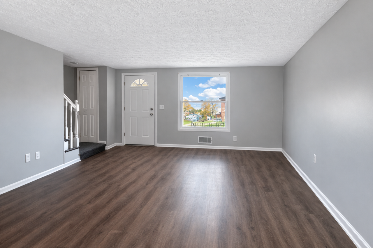 1005 Kayden Ln - Photo 3 of 13