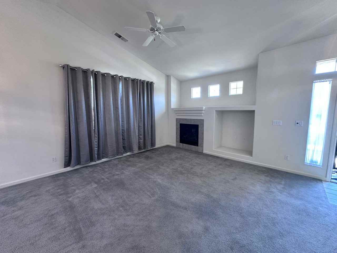 10427 Chadwell Dr - Photo 4 of 27