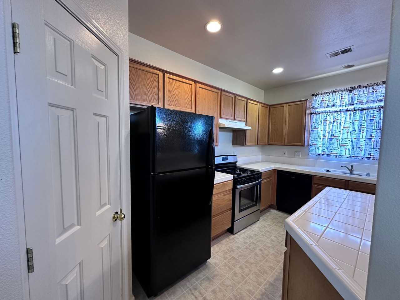 10427 Chadwell Dr - Photo 6 of 27