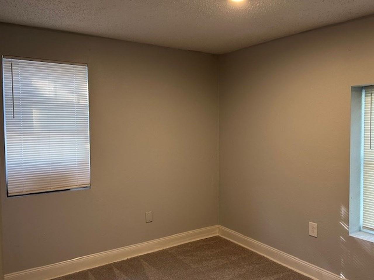 1449 Proescher St - Photo 6 of 12