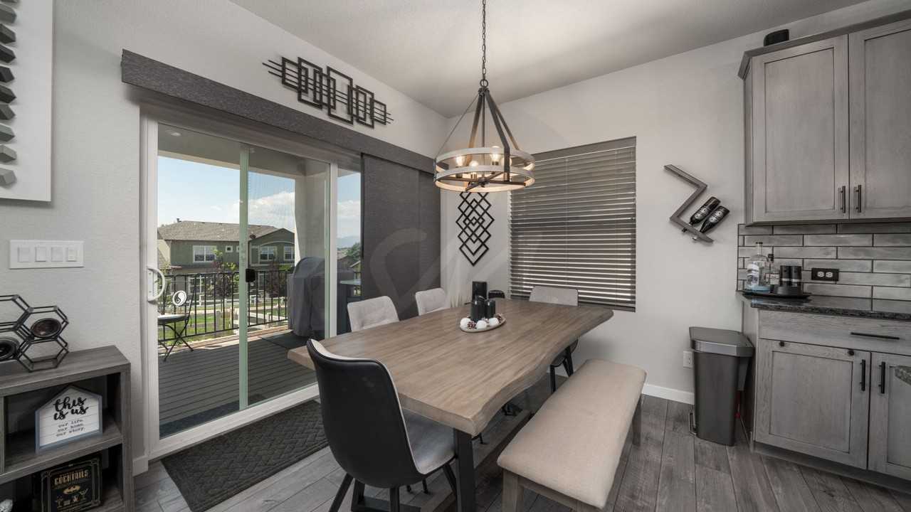 6461 Vistancia Ave - Photo 4 of 26