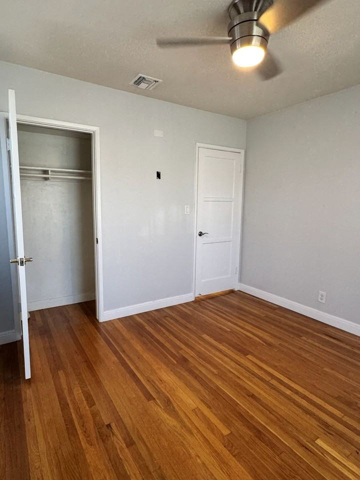 5411 Ocana Ave - Photo 7 of 26