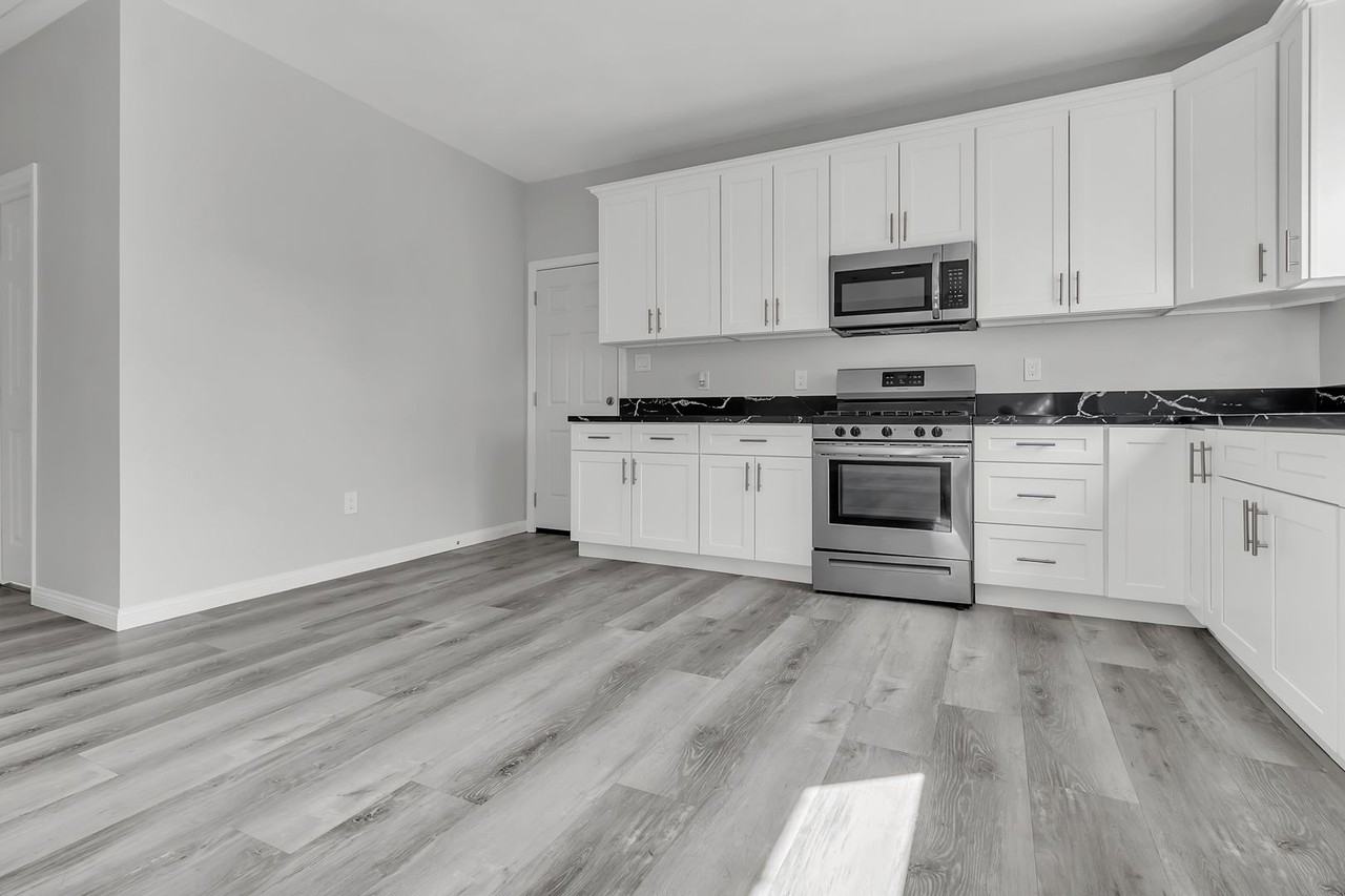 1437 Arroyo Ave - Photo 6 of 21