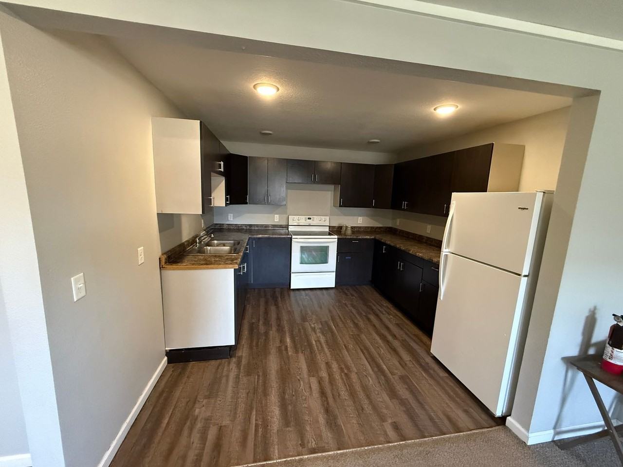 106 9th St #1 - Photo 3 of 8