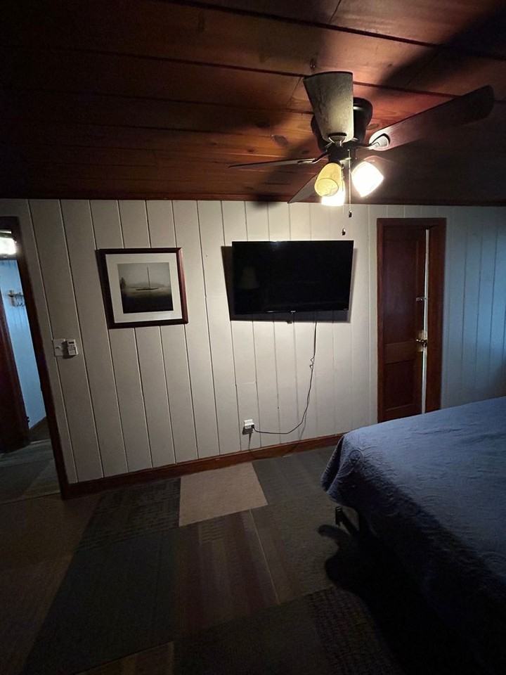 7th Ave #A - Photo 5 of 10