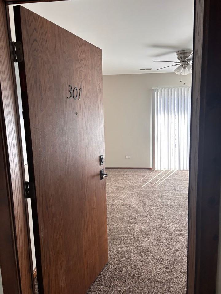 9714 W 133rd Ave #301 - Photo 6 of 10