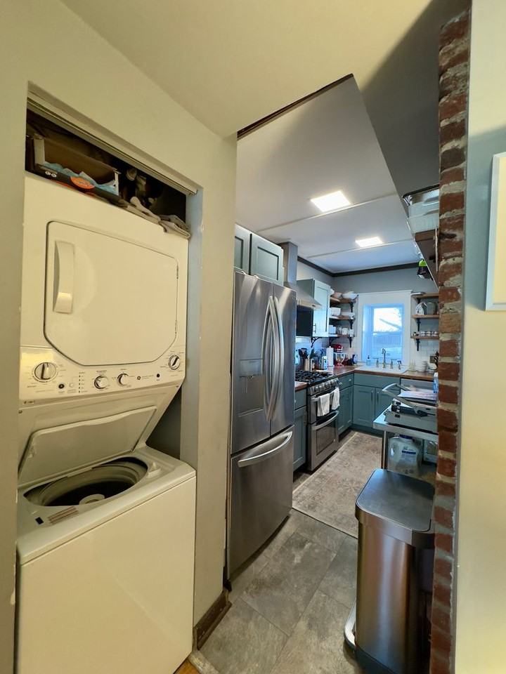 620 Warner St - Photo 5 of 18