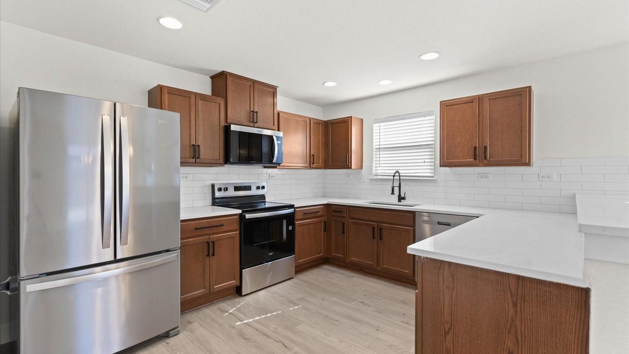 3946 Legend Pond - Photo 2 of 18