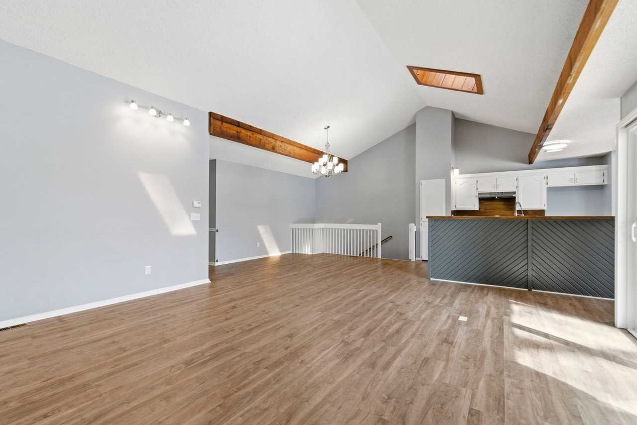 3460 E Catalpa St - Photo 6 of 37