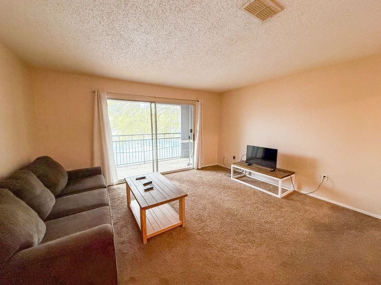 3705 Sw 27th St - Photo 4 of 27