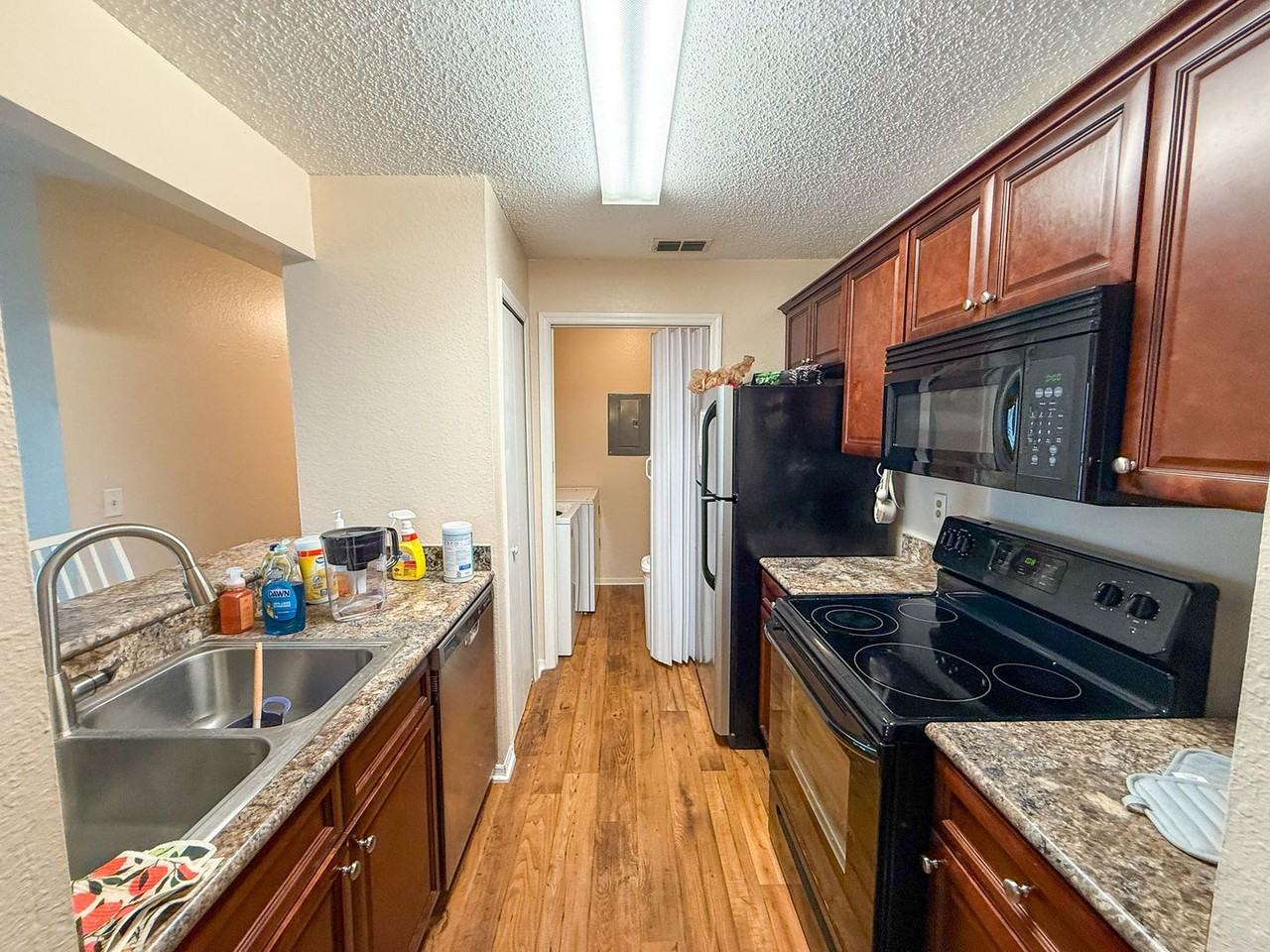 3705 Sw 27th St - Photo 5 of 27