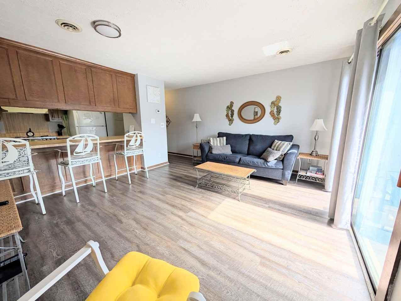 9621 Shore Dr - Photo 7 of 24