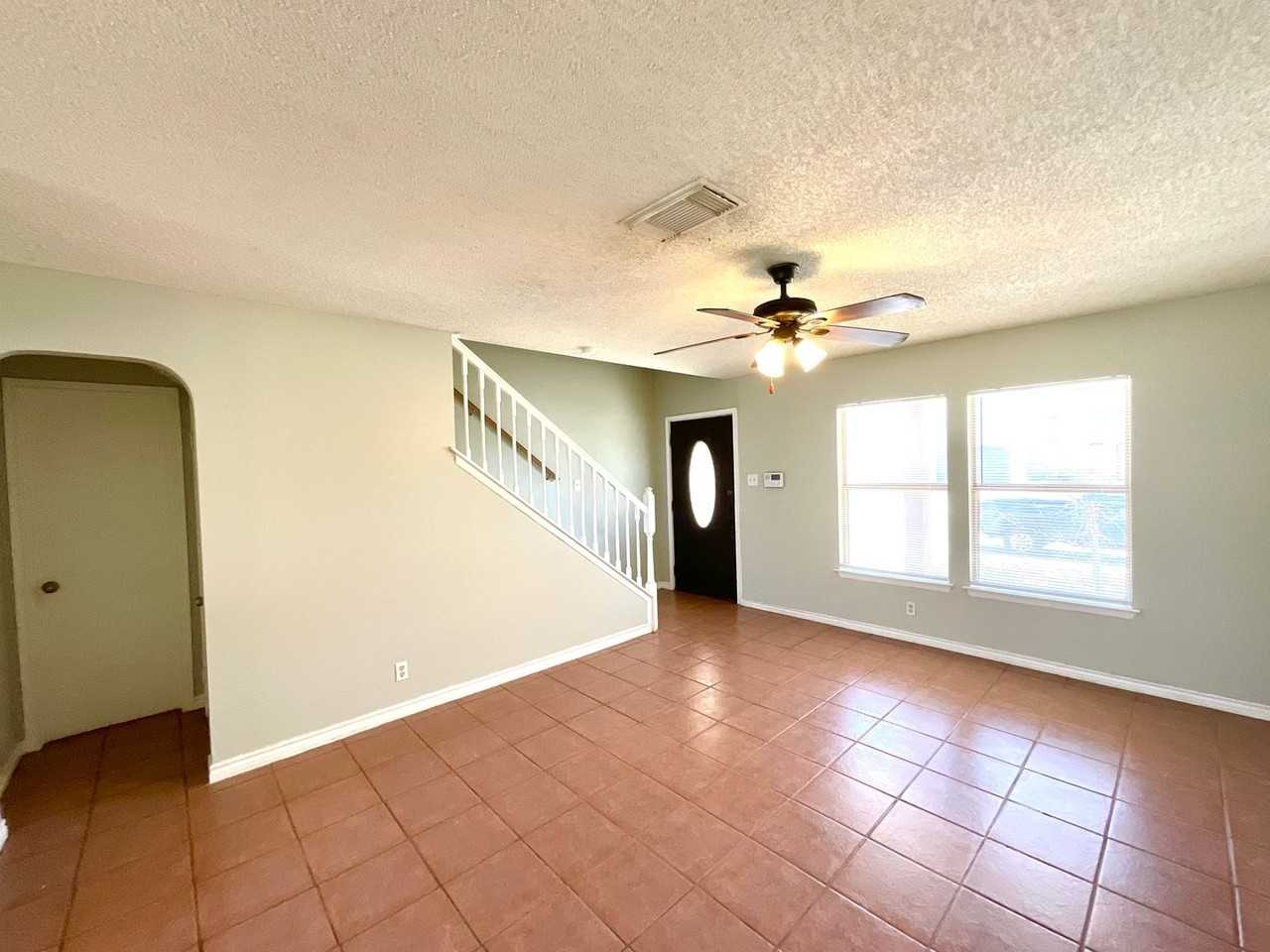 7623 Branston - Photo 7 of 35