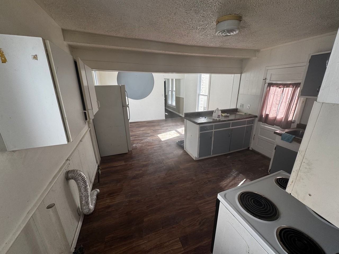 N Warner St - Photo 5 of 10