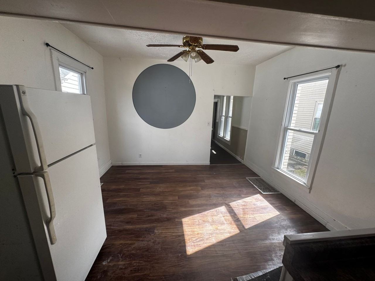 N Warner St - Photo 6 of 10