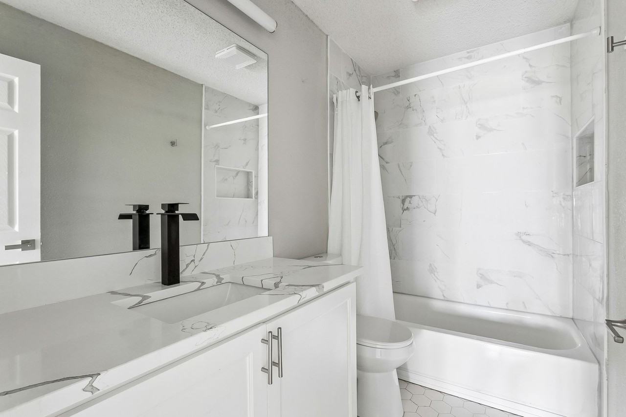 (OTR)2610-2612Dawso - Photo 3 of 34