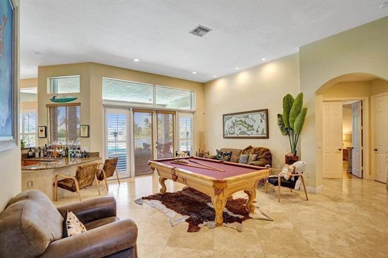 14985 Sw 38th St - Photo 6 of 50