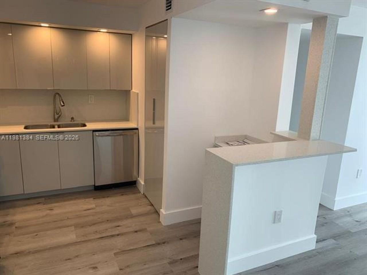 1450 Brickell Bay Dr #1506 - Photo 2 of 7