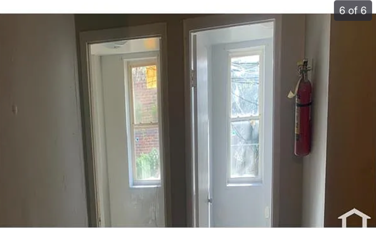 1016 S 52nd St - Photo 7 of 17