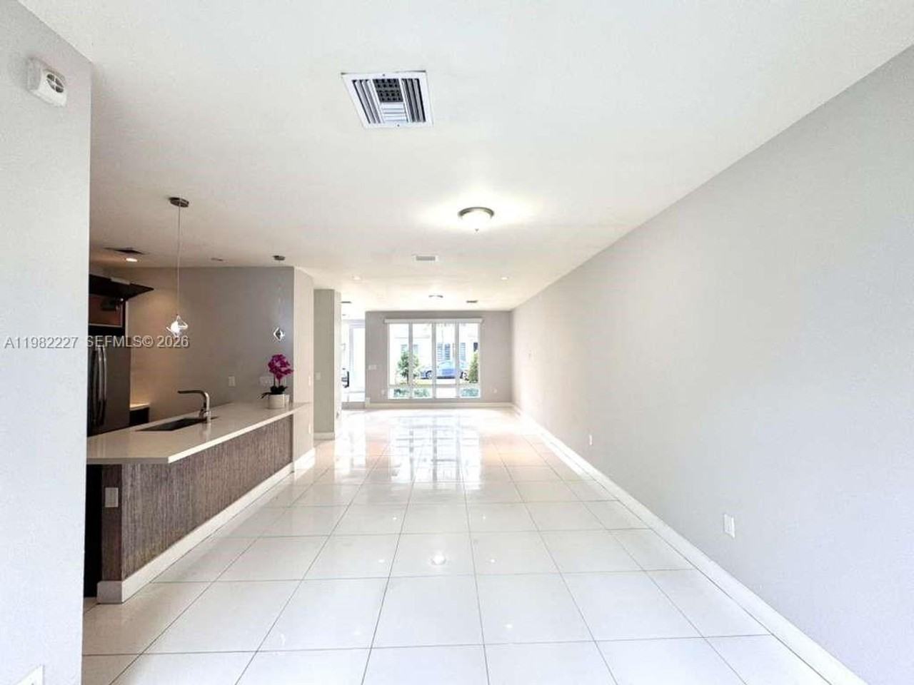 6458 Nw 103rd Psge - Photo 6 of 25