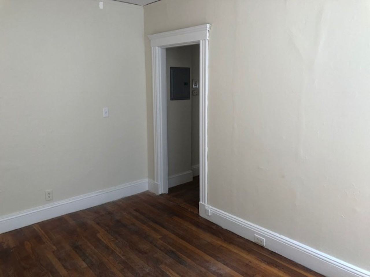 1187 Boylston St - Photo 7 of 9